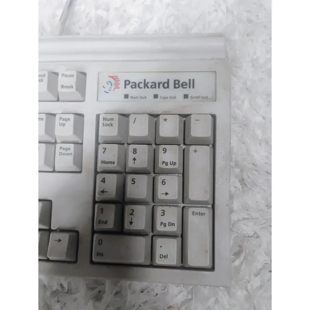 Vintage Packard Bell Model 5130 Mechanical Keyboard Clicky 90s PS/2 Wired White